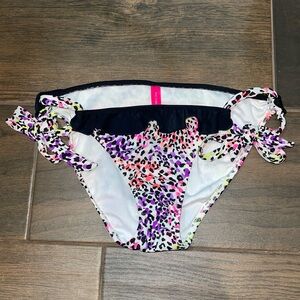 Victoria’s Secret bikini bottom